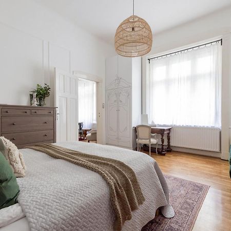 Charming And Unique Apartment With Balcony By The Great Synagogue Budapest Luaran gambar