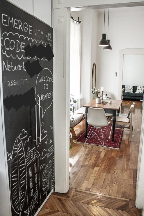 Charming And Unique Apartment With Balcony By The Great Synagogue Budapest Luaran gambar